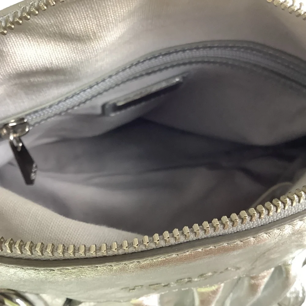 TOSCA BLU Silver Pleated Leather Shoulder Bag - Picture 7 of 16